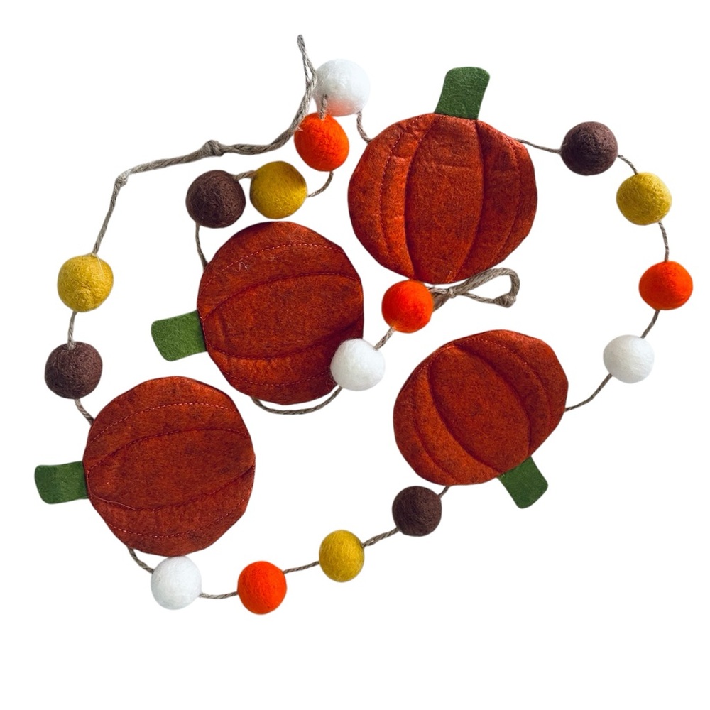 Wool Pumpkins and various color balls Garland for Fall, Thanksgiving, Halloween